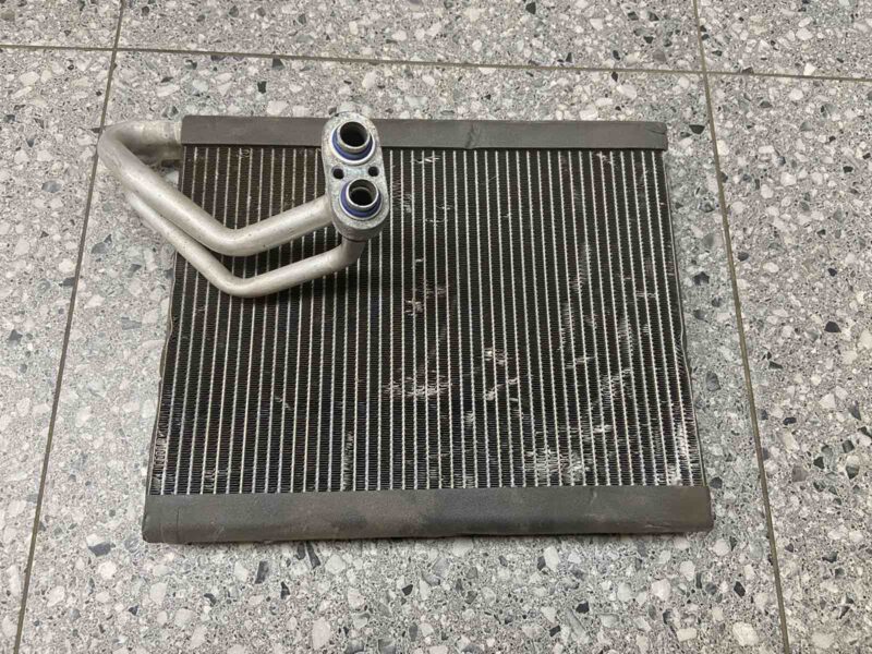 Изображение товара 2950w4569 - 2950w4569 isparitel konditsionera Mercedes CLA