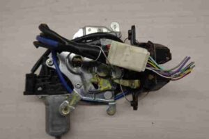 Изображение товара 11762 - 00011762 zamok bagazhnika BMW X1 2