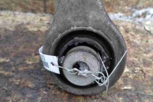 Изображение товара 12605 - 00012605 rychag perednij nizhnij levyj Toyota Carina E 3