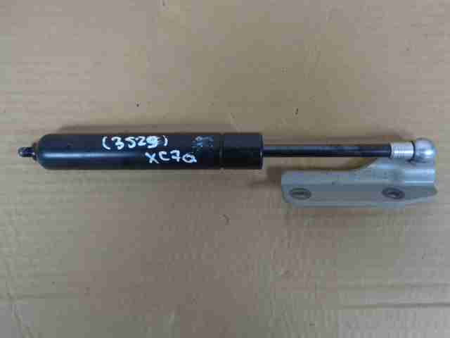Изображение товара 13844 - 00013844 amortizator kryshki bagazhnika Volvo XC70