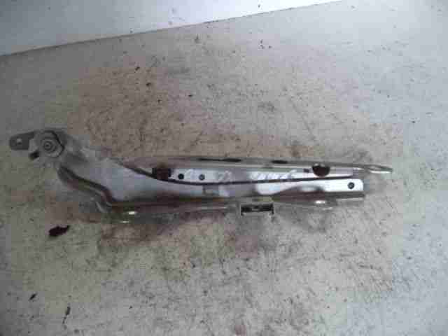 Изображение товара 3218w1516198 - 3218w1516198 petlya kapota pravaya Volvo XC70