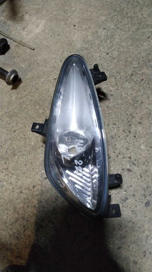Изображение товара 3313w50935 - 3313w50935 fara protivotumannaya levaya Ford Scorpio