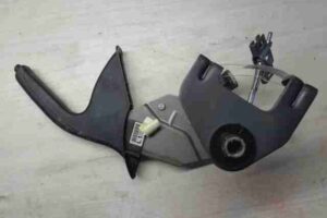 Изображение товара 13586 - 00013586 tormoz ruchnoj Mercedes CLA 2
