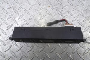 Изображение товара 120772 - 00120772 displej tsifrovykh chasov Audi TT 1