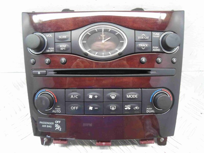 Изображение товара 67366 - 4398 panel upravleniya magnitoloj Toyota Hiace