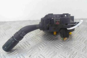 Изображение товара 4408w67429 - 4408w67429 pereklyuchatel podrulevoj (strekoza) Chrysler 300M 3