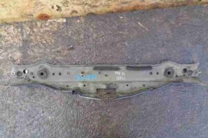 Изображение товара 11868 - 00011868 planka pod kapot BMW X1