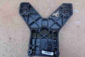 Изображение товара 12353 - 00012353 kreplenie zapasnogo kolesa Ford Sierra 1