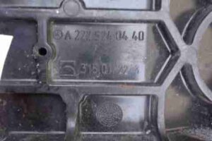 Изображение товара 12353 - 00012353 kreplenie zapasnogo kolesa Ford Sierra 2