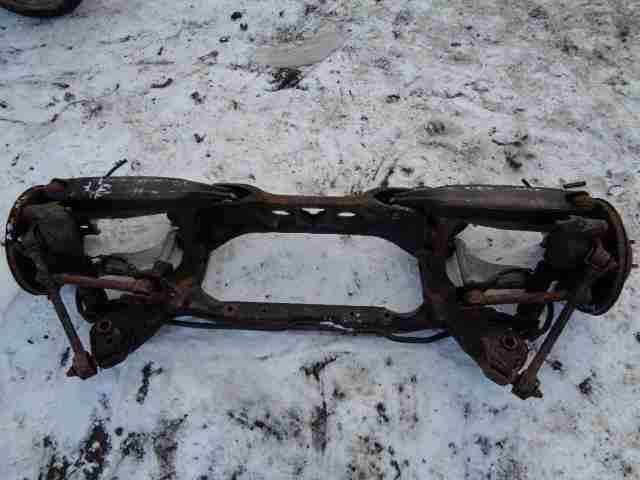 Изображение товара 12590 - 00012590 balka zadnyaya Toyota FJ Cruiser