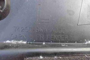 Изображение товара 13100 - 00013100 nakladka kryla Renault Sandero 2