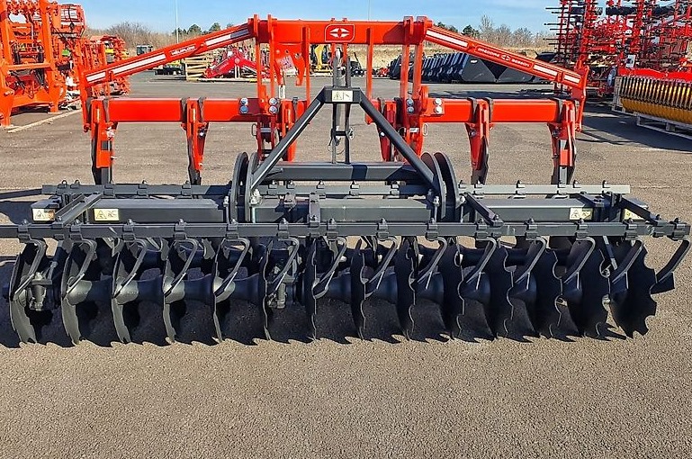 IMG-20251028-WA0006 Глубокорыхлитель Gregoire-Besson Heliplow B 350 / 2019