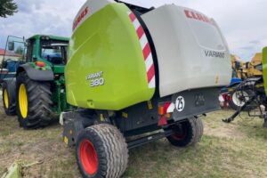 Claas Variant 380