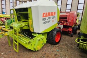 Пресс-подборщик Claas Rollant 255