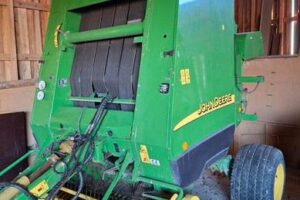 пресс-подборщик John Deere 582