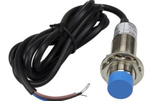 Индуктивный датчик приближения Zenwin LJ18A3-8-Z/BY (PNP NO)