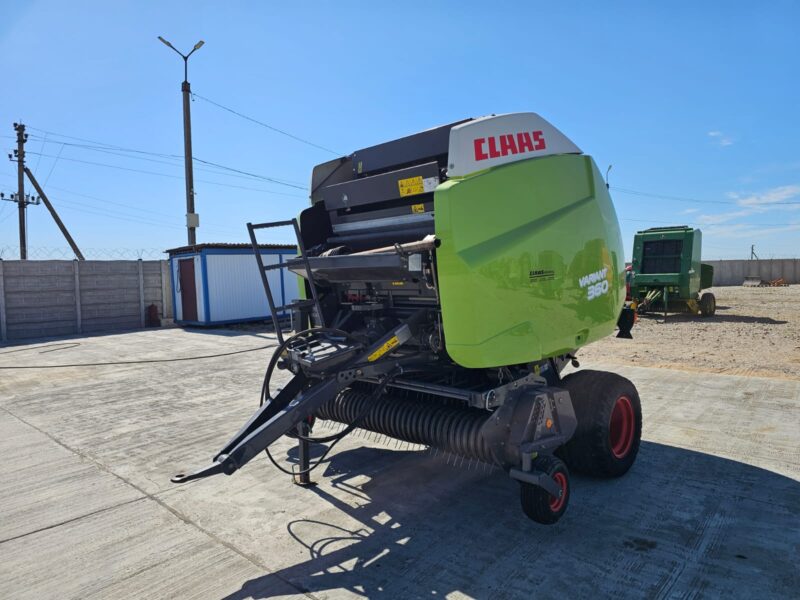 Claas Variant 360