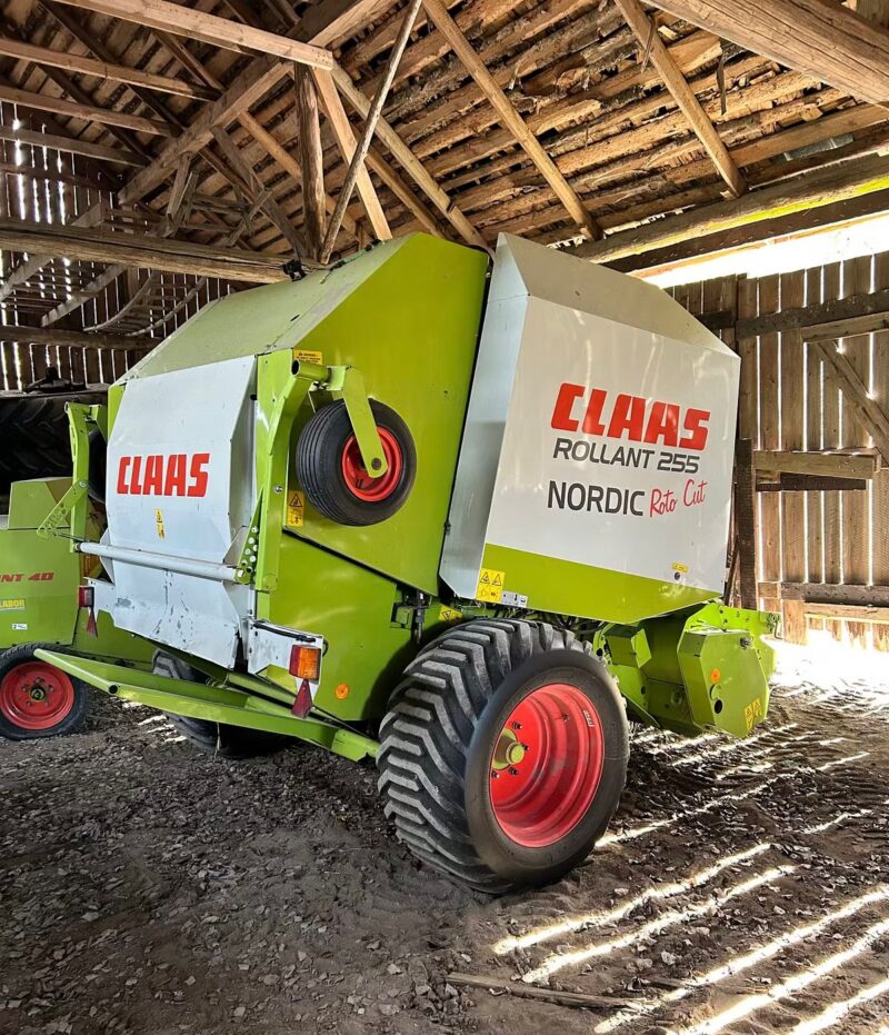 Claas Rollant 255 RC