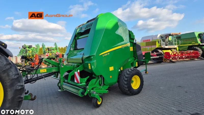 Пресс-подборщик John Deere V451 M
