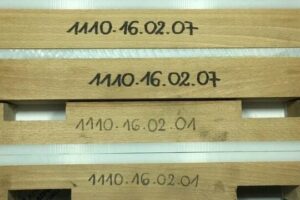 Направляющая поршня Welger AP 41 деревянная (L=450мм, h=50мм, d=60мм)
