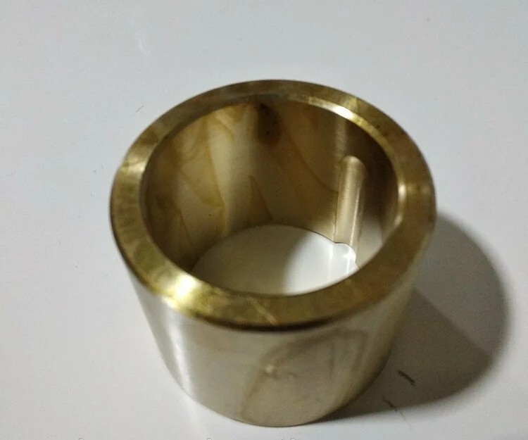 Втулка толкателя соломы (корбы) Welger AP (35х45х35 мм)