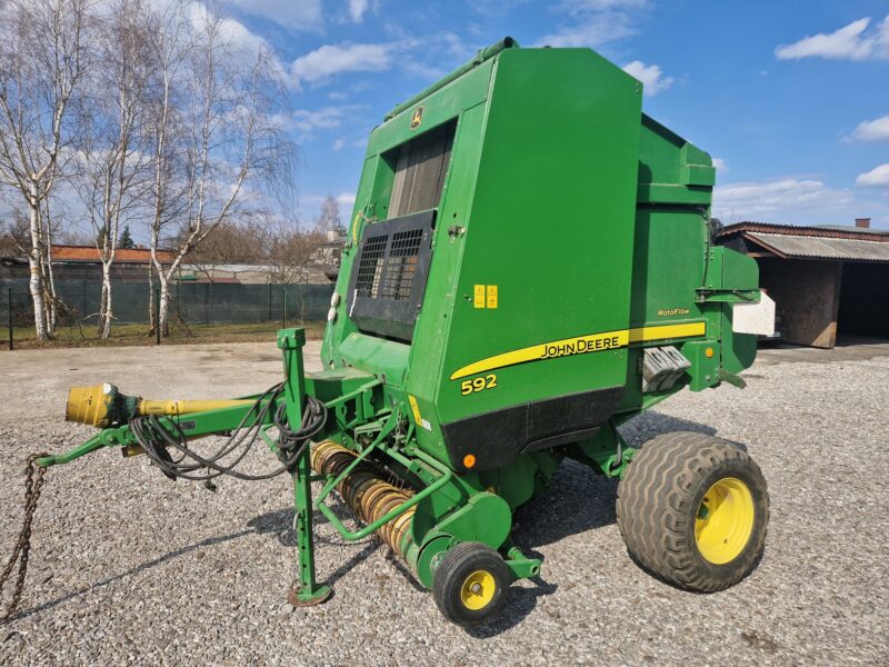 пресс-подборщик John Deere 592 (Шнурок/Сетка, Ротор)