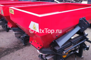 razbrasyvatel-udobrenij-navesnoj-800kg-1