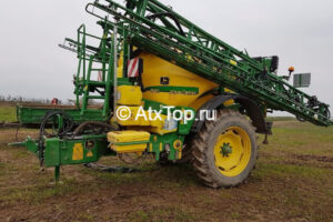 Опрыскиватель John Deere 840