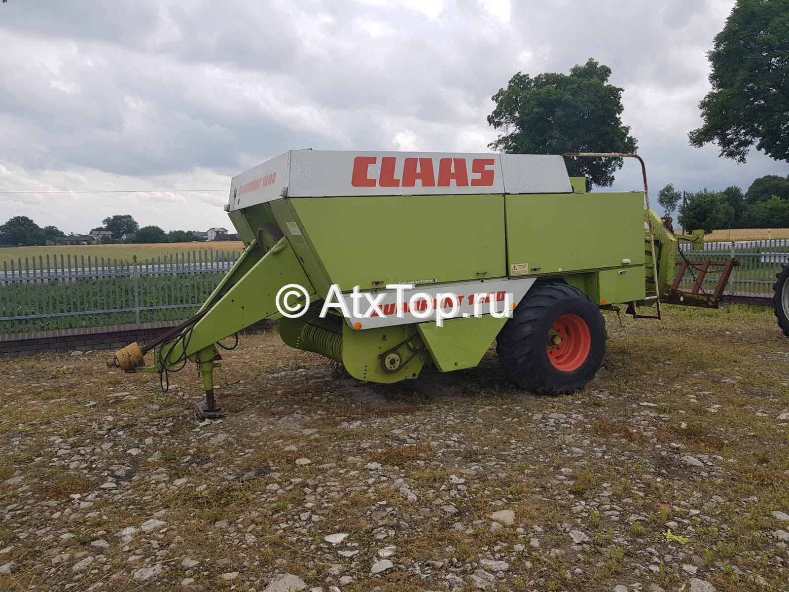 Пресс-подборщик тюковый Claas Quadrant 1200