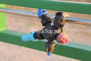 opryskivatel-john-deere-832-2