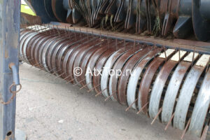 press-podborshhik-vicon-rf-2235-3