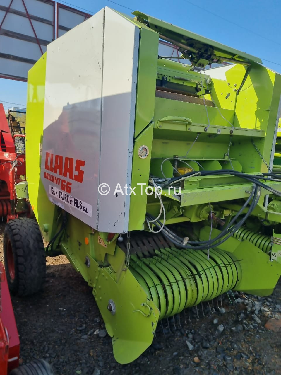 claas-rollant-66-3-1