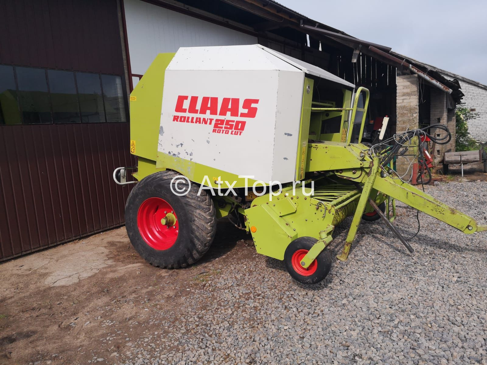 claas-rollant-250-4-6
