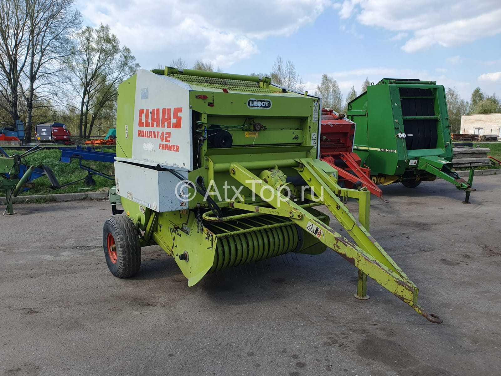 press-podborshhik-claas-rollant-42-farmer-2