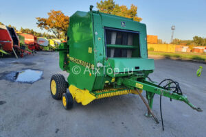 Пресс-подборщик John Deere 570