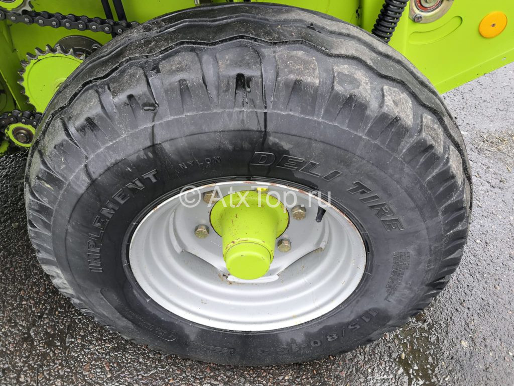 claas-rollant-240-3-4