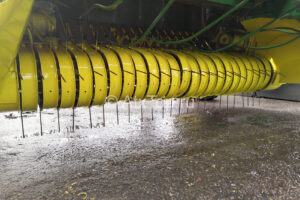 john-deere-545-4