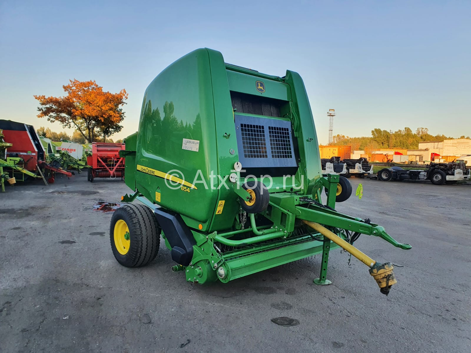 john-deere-854-2
