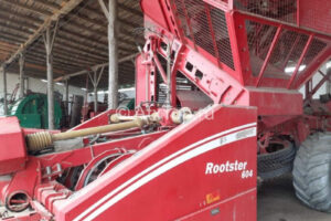 sveklouborochnaya-kombajn-grimme-rootster-604-3