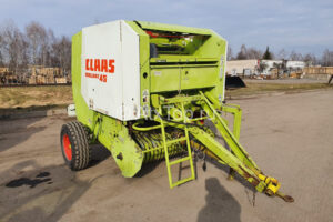 press-podborshhik-claas-rollant-45-1
