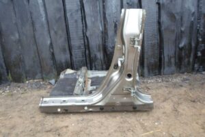 Изображение товара 59665 - 00059665 stojka kuzovnaya levaya Renault Sandero