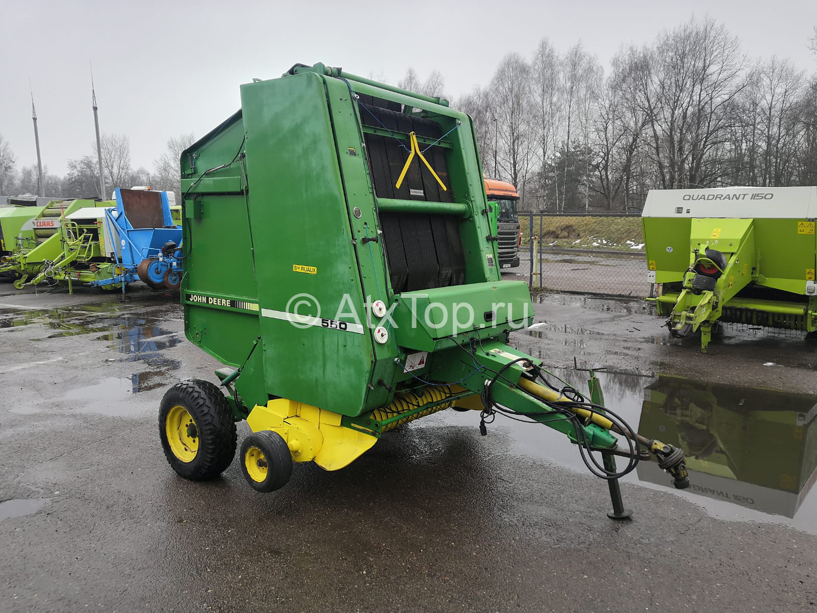 john-deere-550-3-1