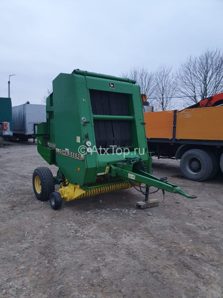John Deere 590