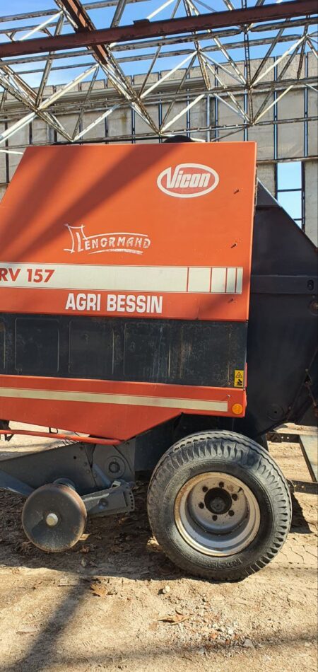 Vicon RV 157