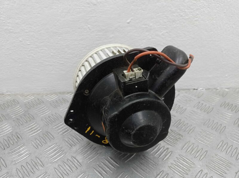 Изображение товара 228979 - 00228979 ventilyator otopitelya (motorchik pechki) Chevrolet Trax