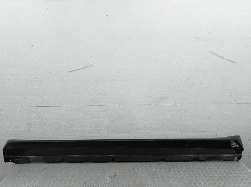 Изображение товара 213833 - 00213833 porog plastikovyj levyj Ford Transit