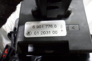 Изображение товара 86424 - 000 pereklyuchatel podrulevoj (strekoza) Audi Q7