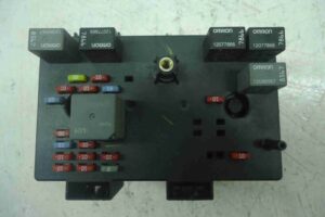 Изображение товара 212 - 00000212 blok predokhranitelej Peugeot 406