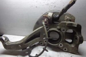 Изображение товара 240 - 00000240 kulak povorotnyj levyj Chrysler Sebring