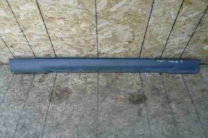 Изображение товара 637 - 00000637 porog plastikovyj levyj 